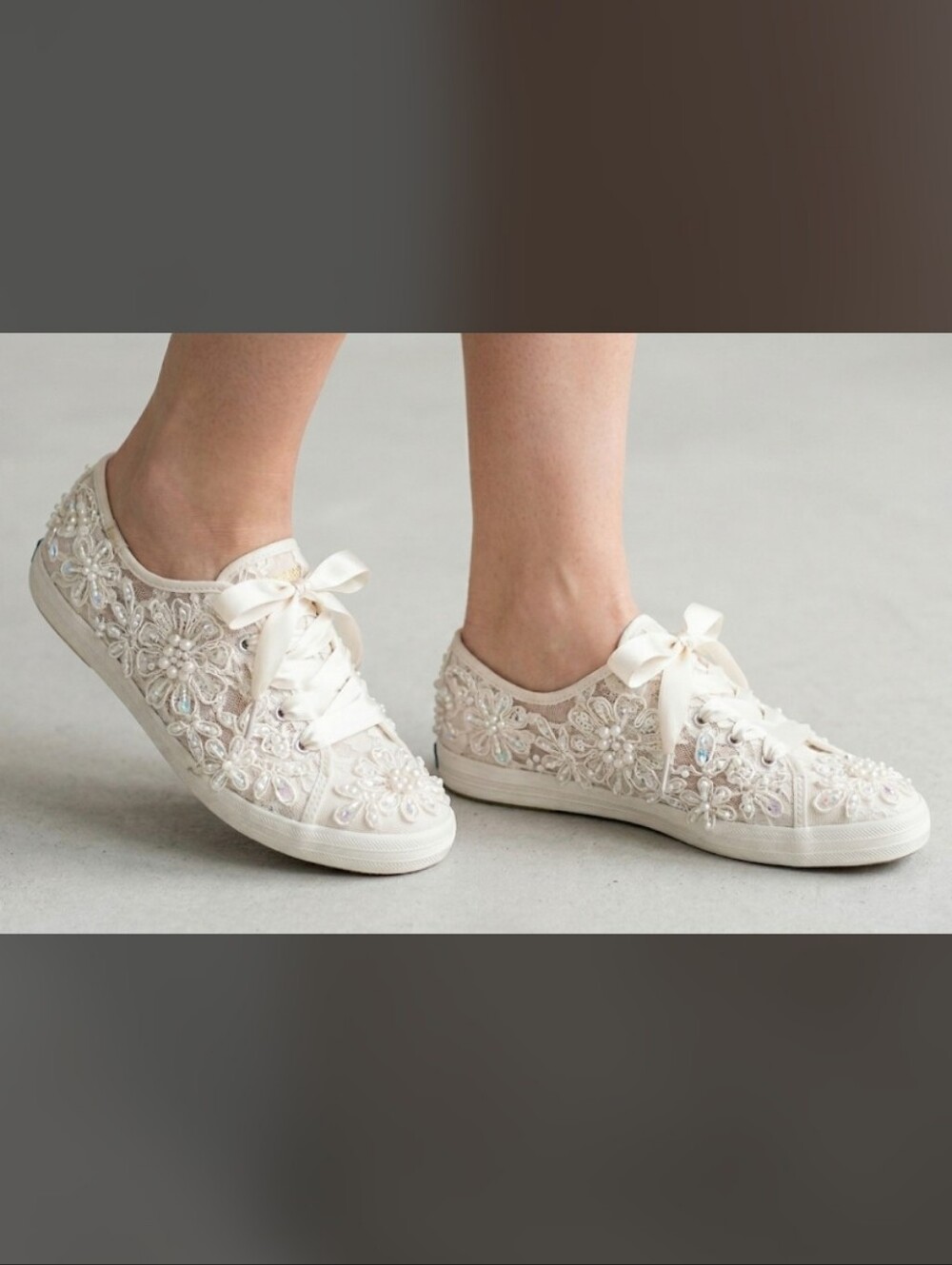 Cobblestone White Canvas Floral Embroidered Beaded Bridal Tennis Shoes Size 8.5